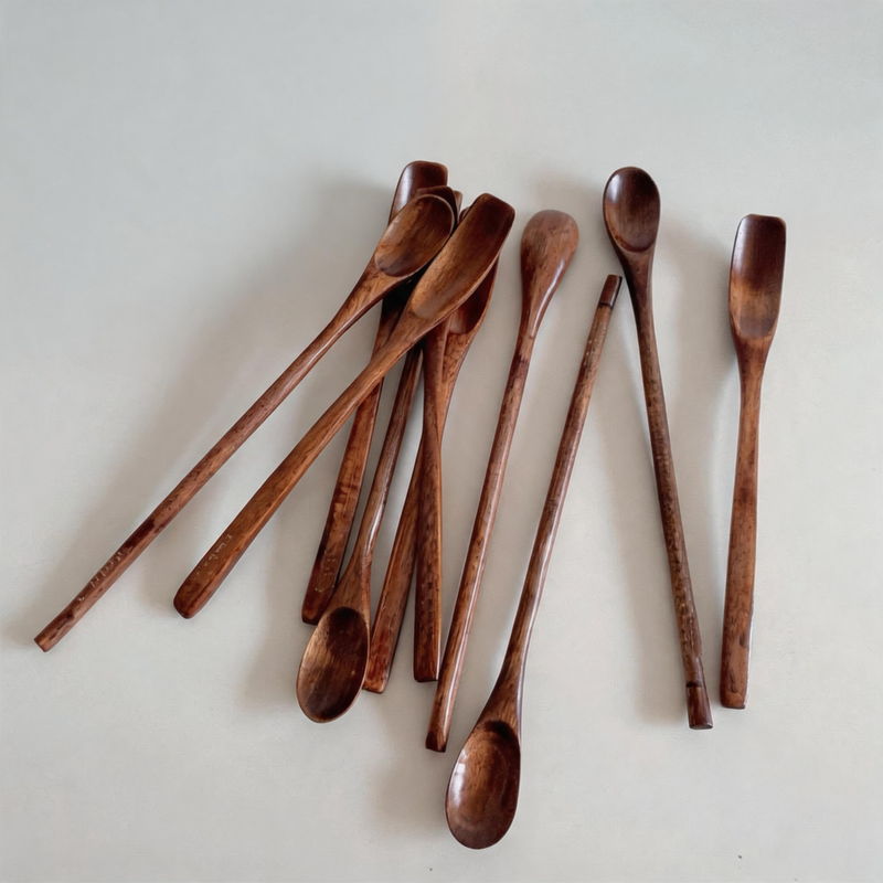 Wood Long-Handle Coffee Stirring Spoon: Round Spoon / One Size