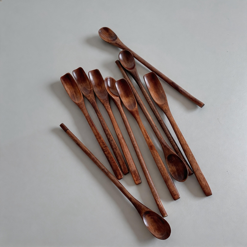 Wood Long-Handle Coffee Stirring Spoon: Round Spoon / One Size