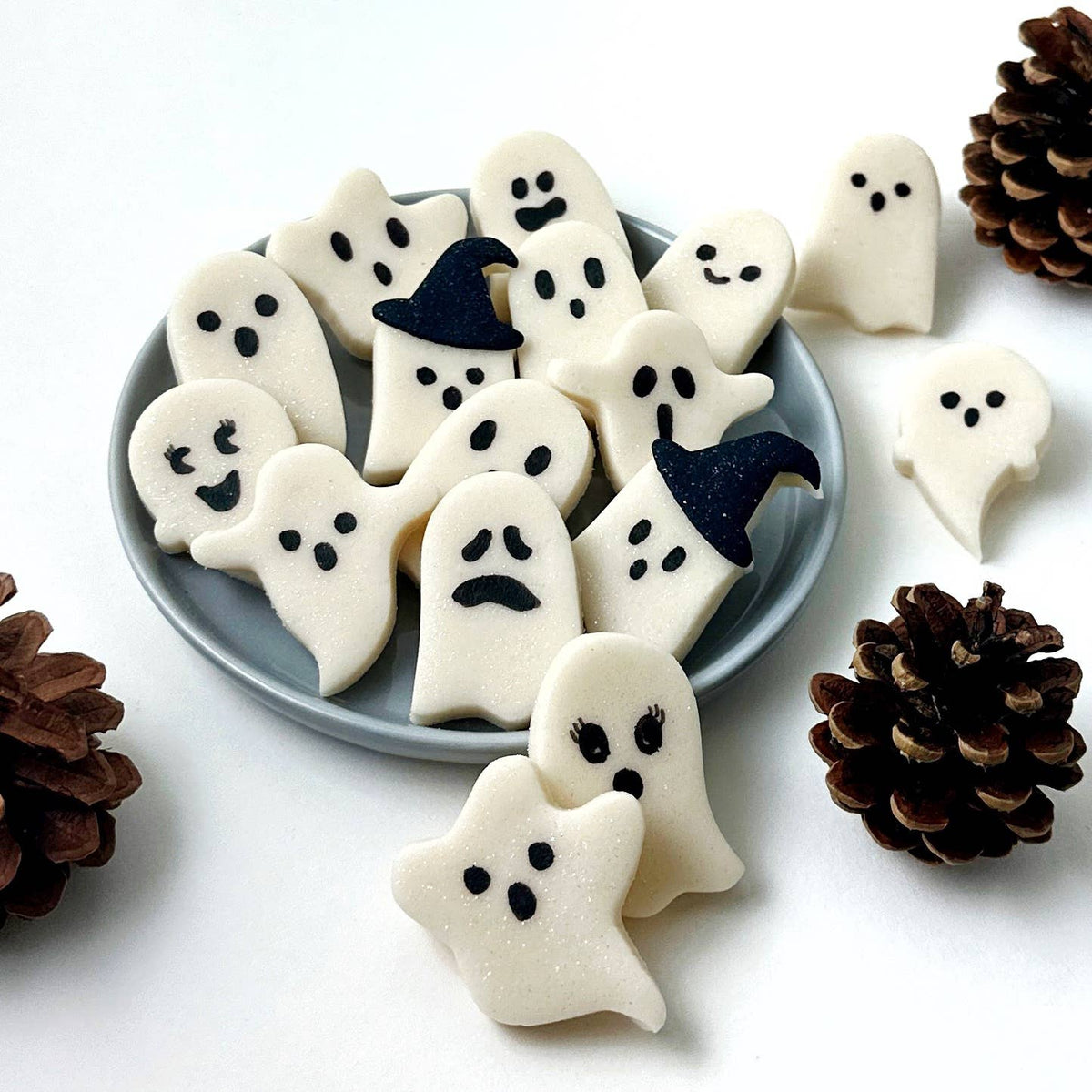 Glitter Ghost Gourmet Marzipan Candy