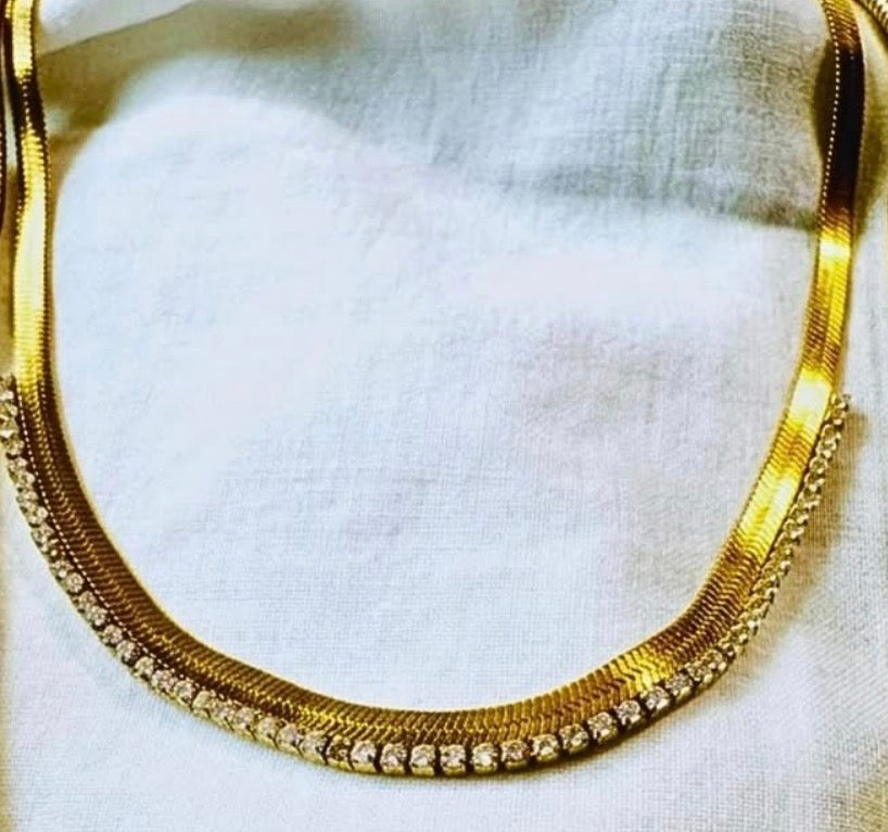 Snake Skin Zircon Chain Necklace