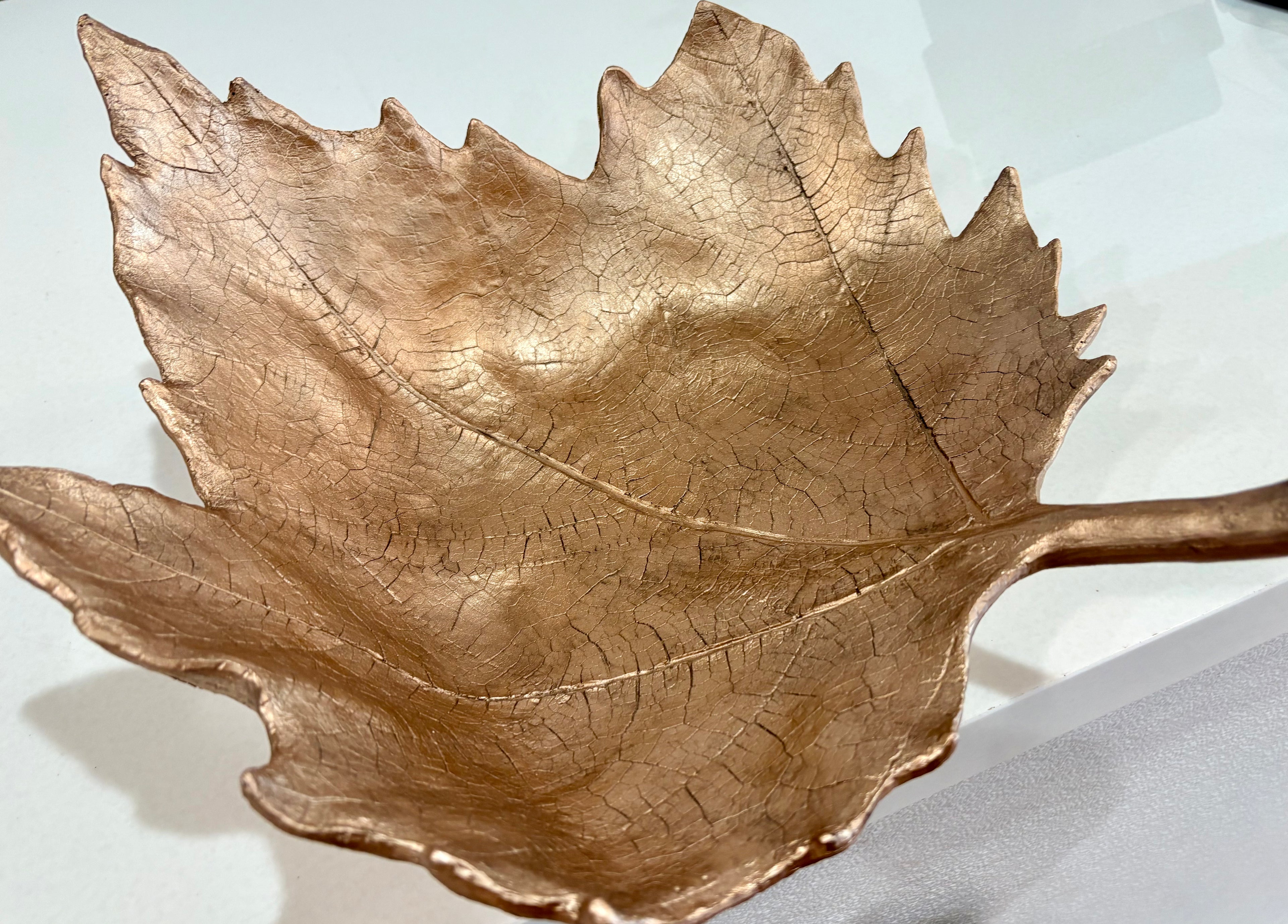 Leaf-Shaped Bowl