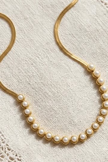 Gold Pearl Inlay Choker 18k plated Adjustable Necklace